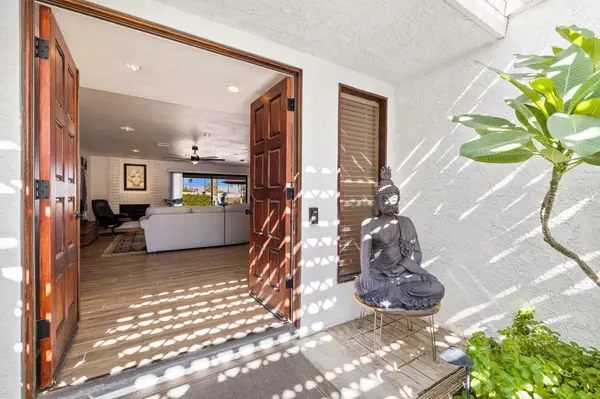 Palm Desert, CA 92260,73330 Royal Palm DR