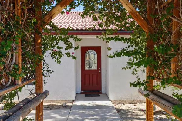 Thermal, CA 92274,2352 Shore Isle AVE