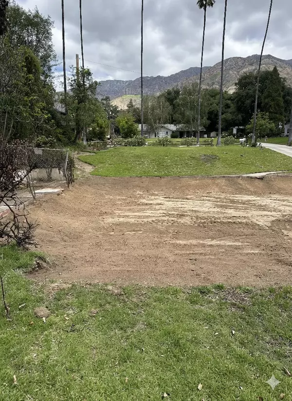 Altadena, CA 91001,1660 Homewood DR