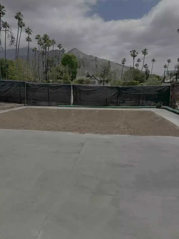 Altadena, CA 91001,1660 Homewood DR