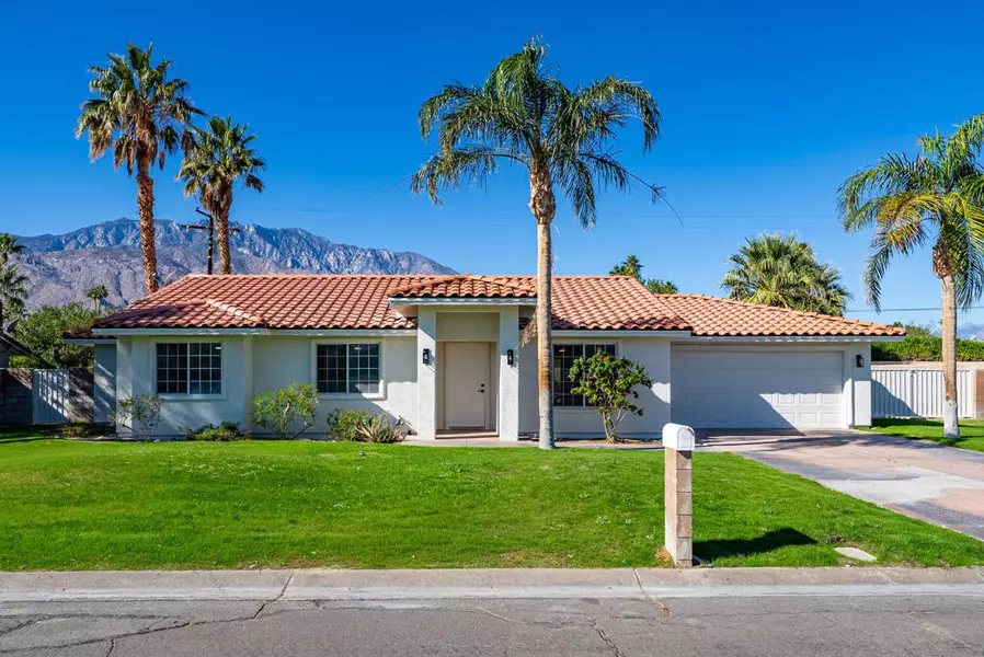 1843 N Whitewater Club DR, Palm Springs, CA 92262