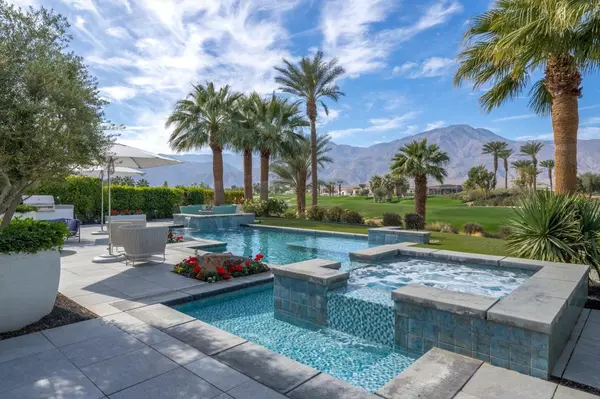 La Quinta, CA 92253,59235 Seville