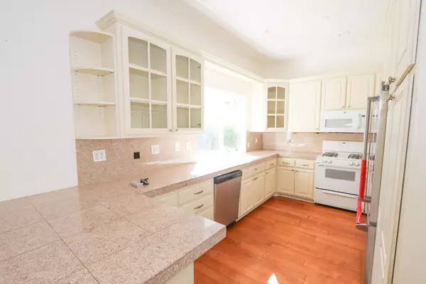 Desert Hot Springs, CA 92240,64900 Desert Air CT