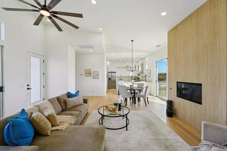 67725 Broken Arrow LN, Desert Hot Springs, CA 92241