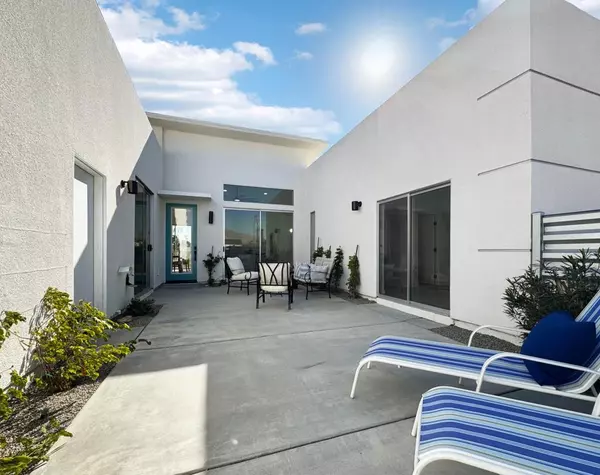 Desert Hot Springs, CA 92241,67725 Broken Arrow LN