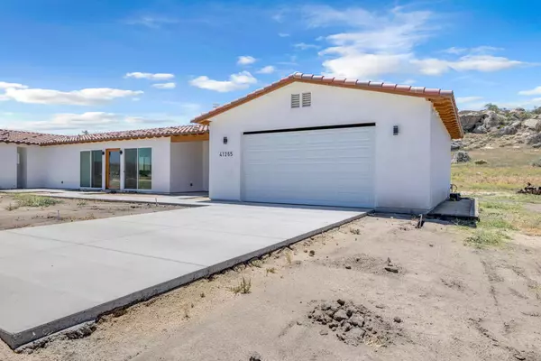 Aguanga, CA 92536,41265 Lakeshore BLVD