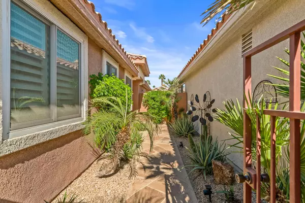 Palm Desert, CA 92211,76788 Kybar RD