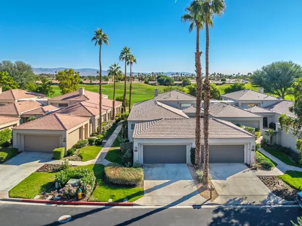 La Quinta, CA 92253,54860 Oak Tree #A32