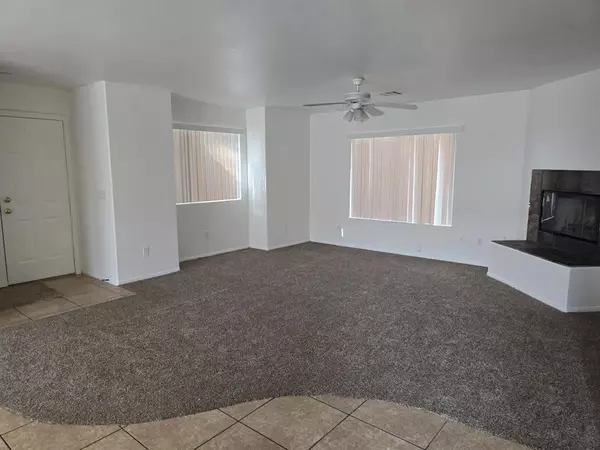 Desert Hot Springs, CA 92240,13902 El Cajon DR