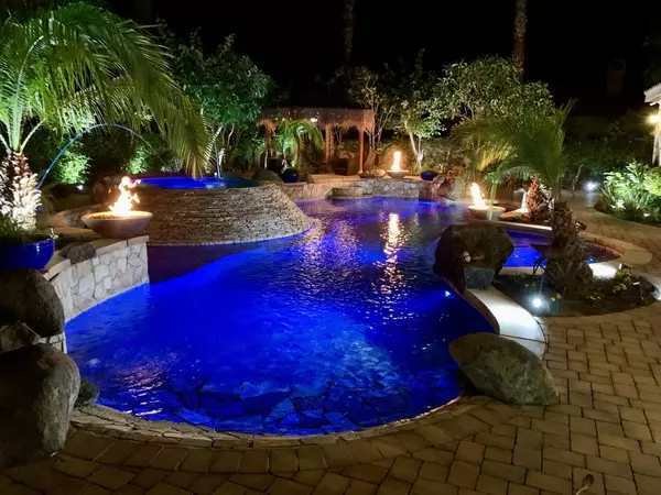 52382 Shining Star LN, La Quinta, CA 92253