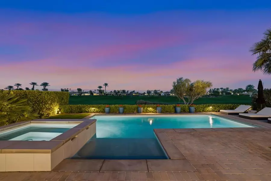 81738 Andalusia, La Quinta, CA 92253