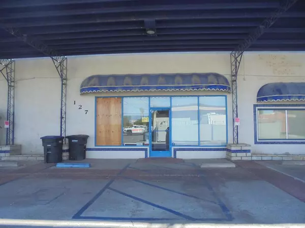 Blythe, CA 92225,127 1st ST