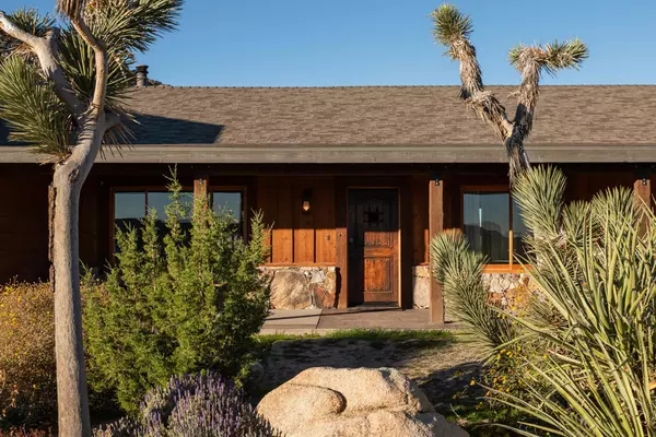 Pioneertown, CA 92268,5544 Roy Rogers RD