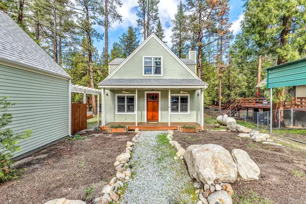 Idyllwild, CA 92549,53300 Meadow DR