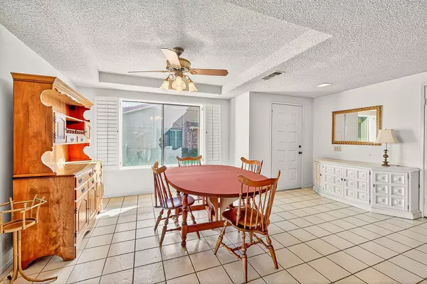 Palm Desert, CA 92260,142 Camino Arroyo S