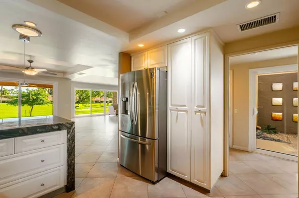 Palm Desert, CA 92260,40 Presidio PL