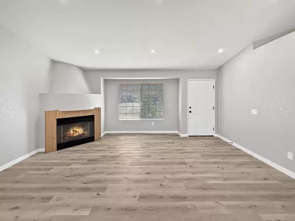 Cathedral City, CA 92234,69736 Cypress RD