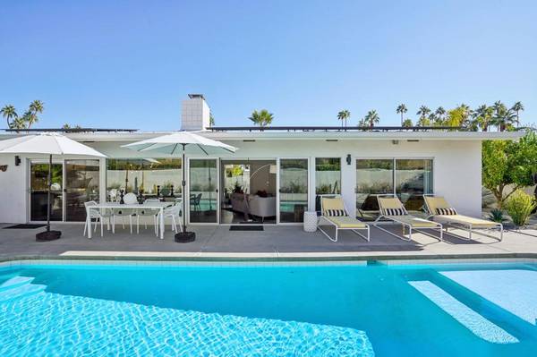 2463 S Broadmoor DR, Palm Springs, CA 92264