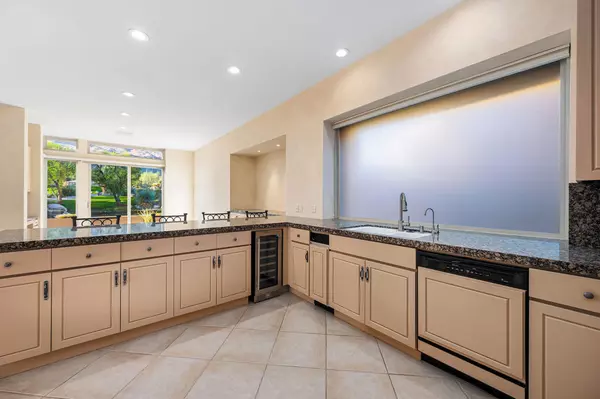 Palm Desert, CA 92260,245 Kiva Court