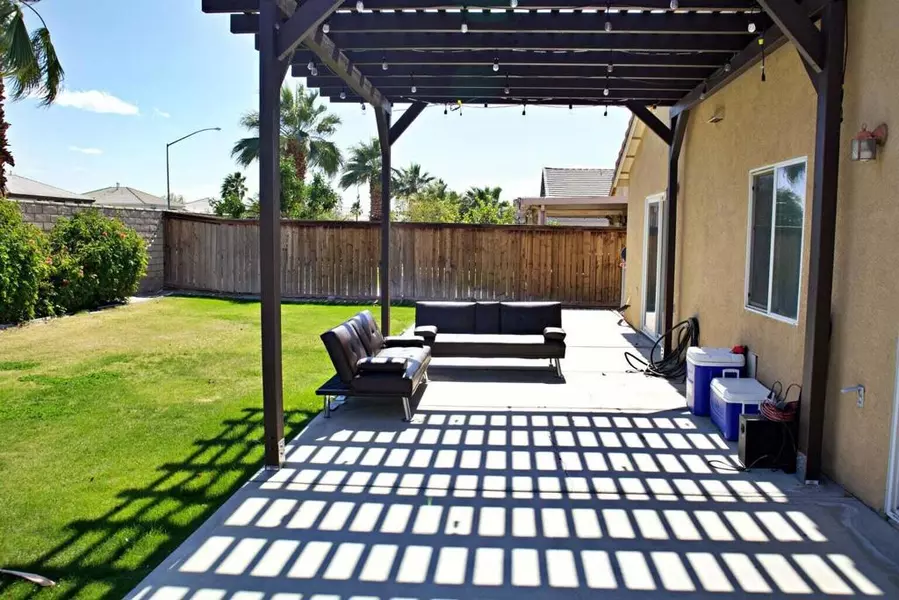 48404 La Playa ST, Coachella, CA 92236