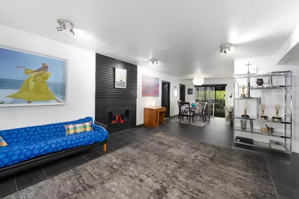 Palm Springs, CA 92264,3882 E Sunny Dunes RD