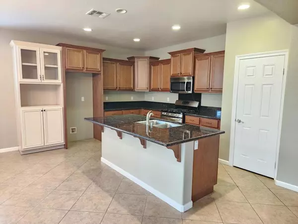 Palm Desert, CA 92211,73796 Van Gogh DR