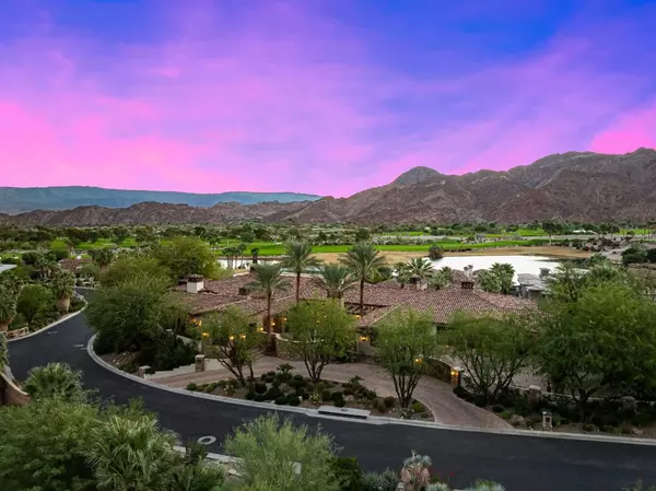 Palm Desert, CA 92260,49925 Canyon View DR