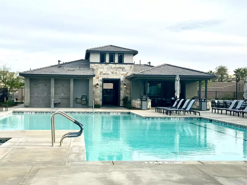 41389 Penn DR, Palm Desert, CA 92211