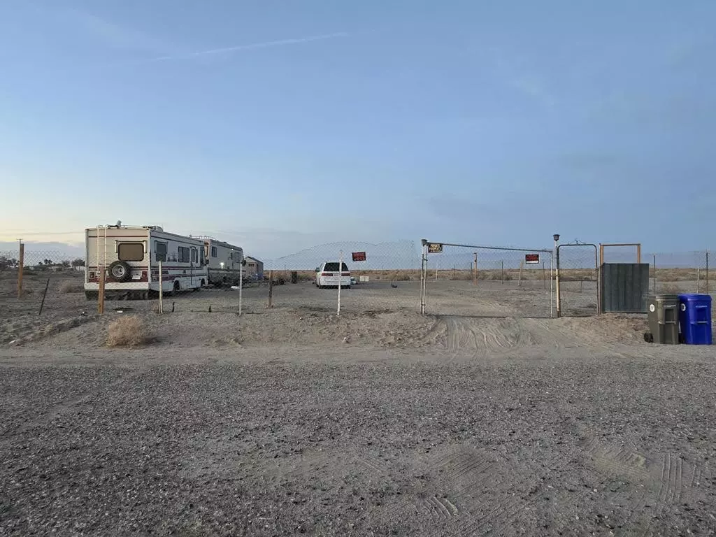 Thermal, CA 92274,790 Kahoolawe AVE