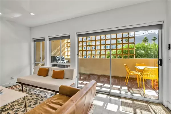 Palm Springs, CA 92262,277 E Alejo RD #101