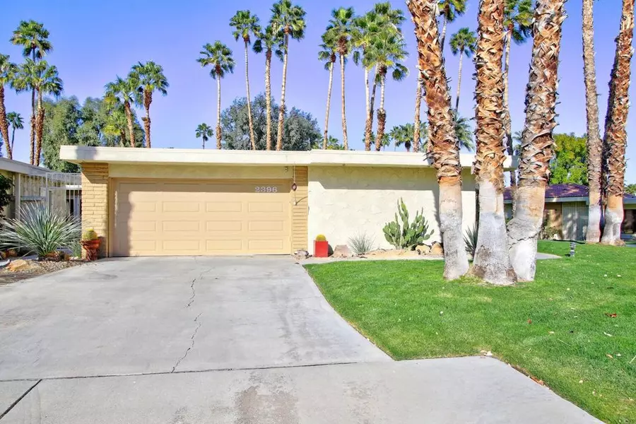 2396 Oakcrest DR, Palm Springs, CA 92264