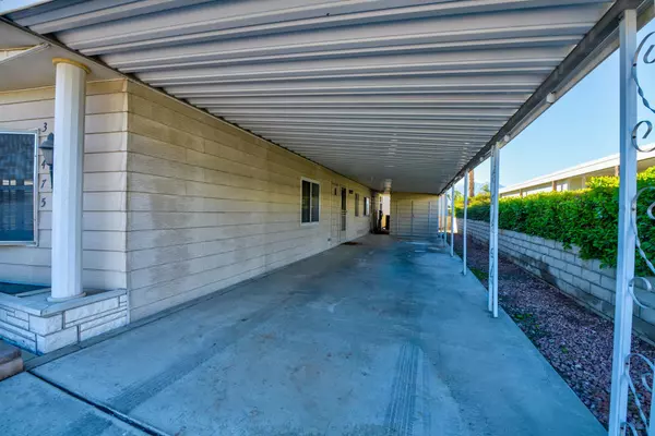 Palm Desert, CA 92260,39475 Moronga Canyon DR