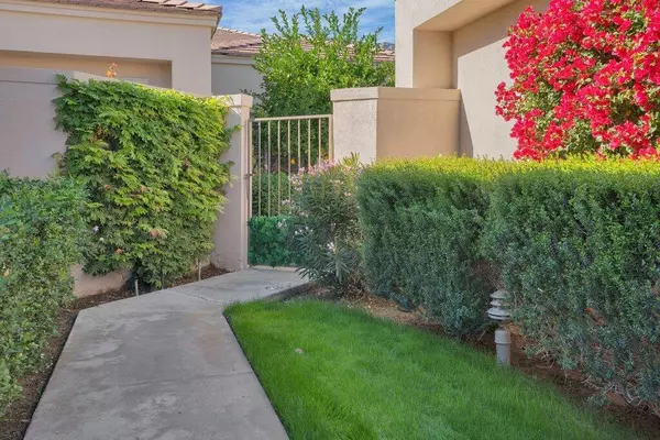 La Quinta, CA 92253,54853 Oakhill