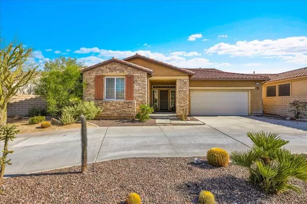 1745 Hot Springs WAY, Palm Springs, CA 92262