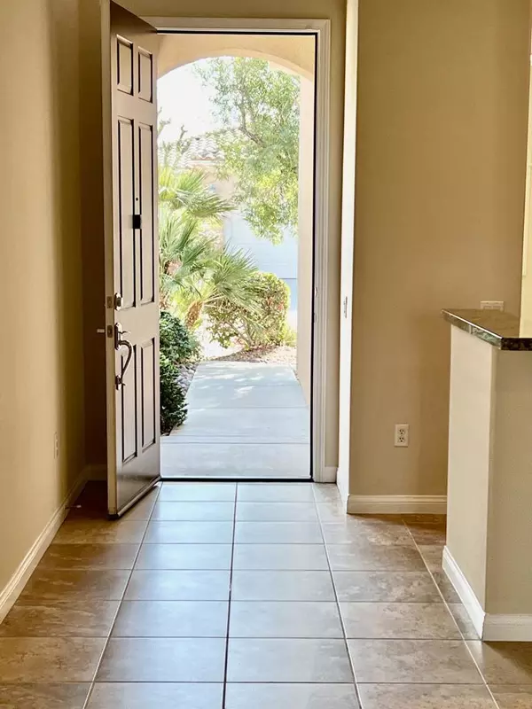 Indio, CA 92203,81952 Avenida Bienvenida