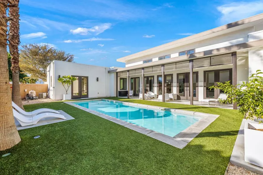 57740 Salida Del Sol, La Quinta, CA 92253