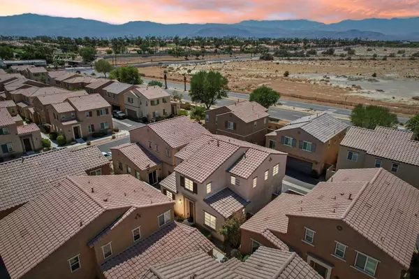 414 Via De La Paz, Palm Desert, CA 92211