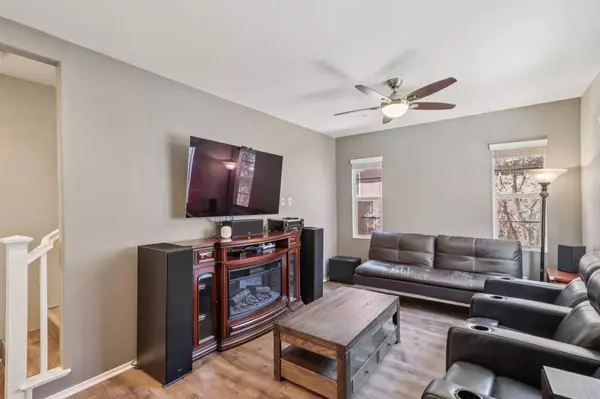 Palm Desert, CA 92211,414 Via De La Paz