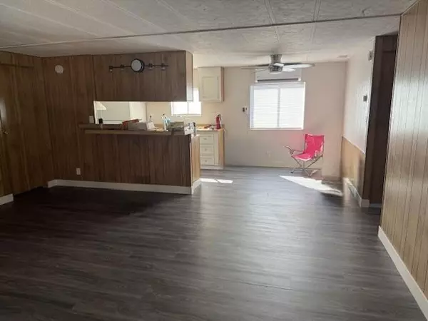 Thermal, CA 92274,216 Imperial AVE