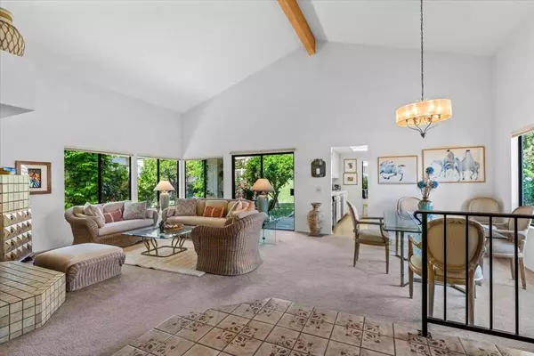 La Quinta, CA 92253,77489 Avenida Madrugada