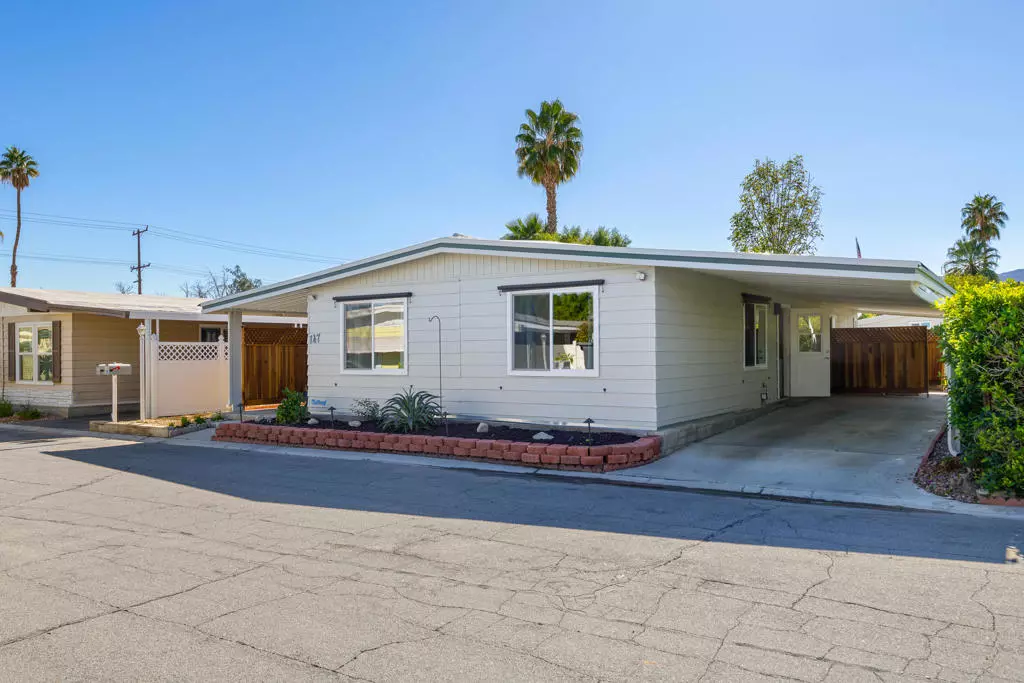 Palm Springs, CA 92264,147 Vista De Oeste
