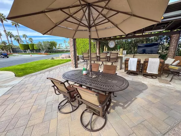 Indio, CA 92201,80394 Avenue 48 #215