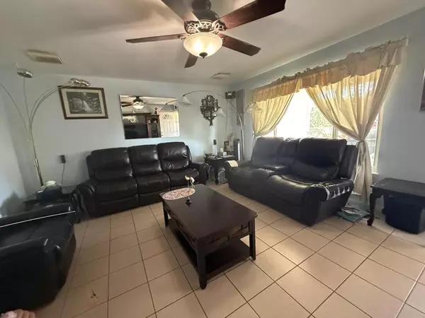 Desert Hot Springs, CA 92240,13285 Caliente DR