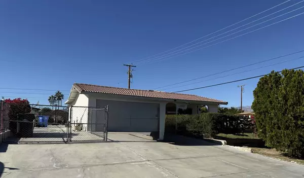 13285 Caliente DR, Desert Hot Springs, CA 92240