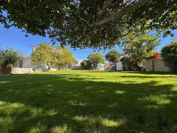 La Quinta, CA 92253,52218 Avenida Vallejo