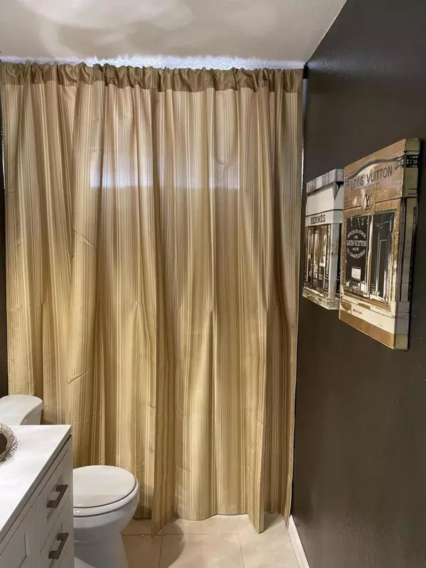 Apple Valley, CA 92307,14818 Desert Star RD