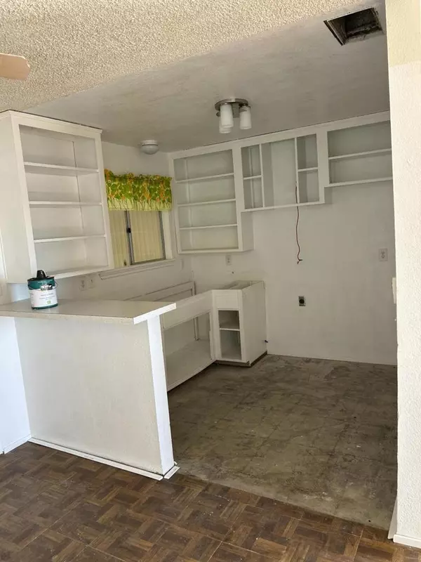 Thermal, CA 92274,1170 Harvard AVE