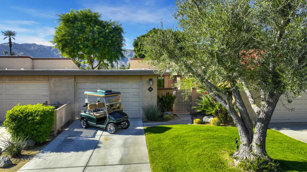 35 La Ronda DR, Rancho Mirage, CA 92270