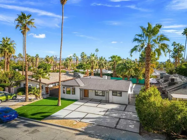 Palm Springs, CA 92264,686 S Camino Real
