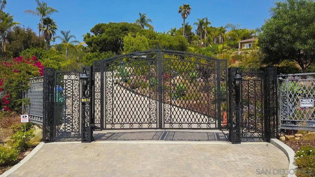 7342 Altiva Pl, Carlsbad, CA 92009